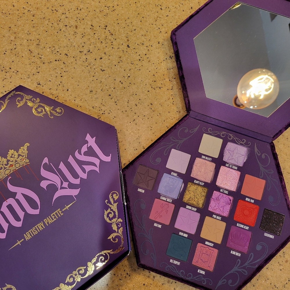 Jeffree Star Blood Lust Eyeshadow Palette